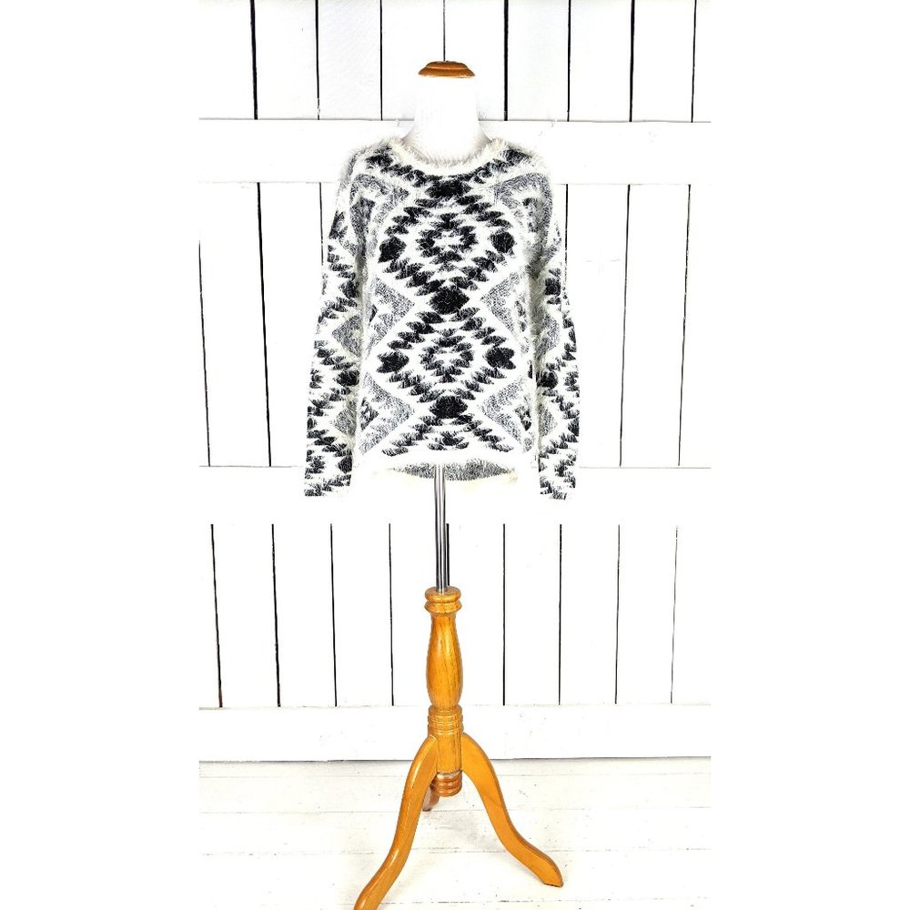 90s tribal knit fuzzy furry pullover sweater/tribal sweater